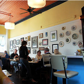 Garnett's Cafe